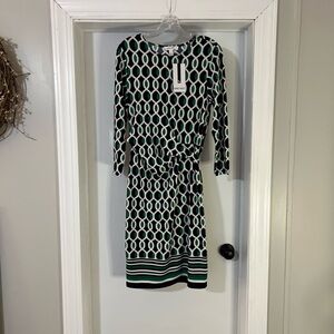 Nine West Surplice Tie Wrap Black /Green Stretch Dress Size 10 NWT